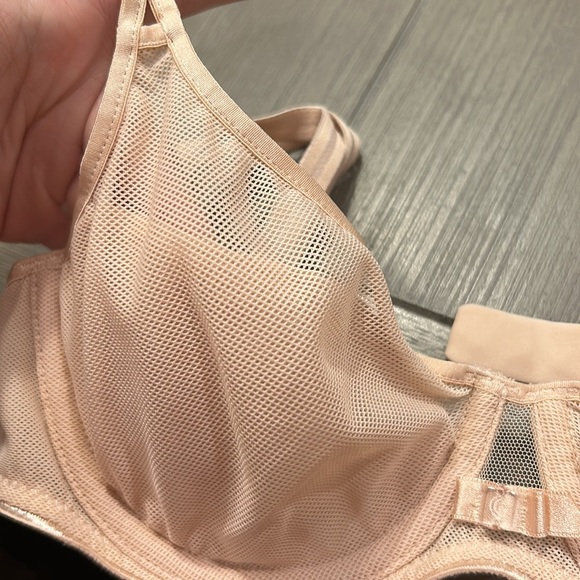 Chantelle Aeria Convertible Bra - Picture 3 of 11